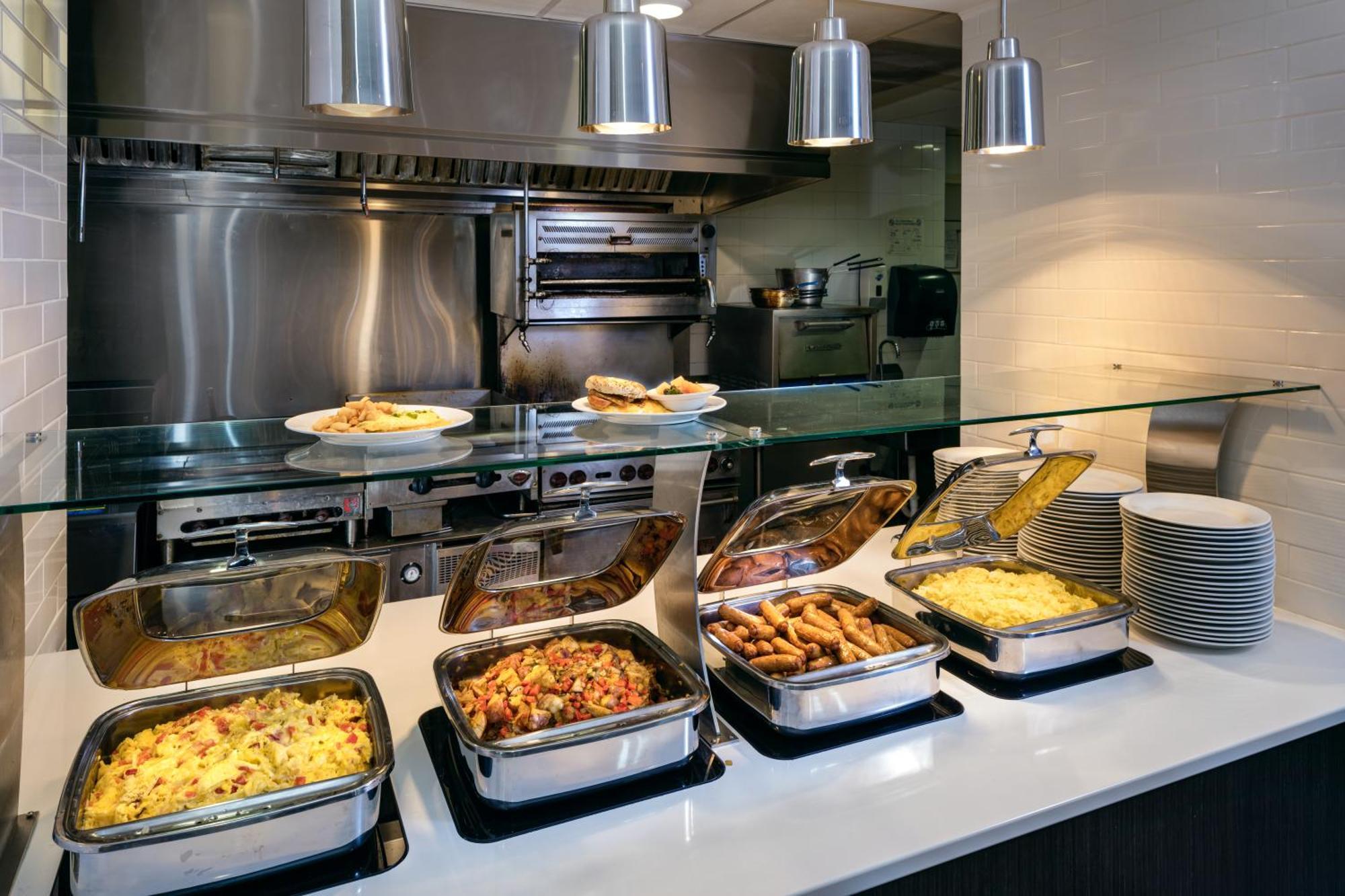 Hilton Garden Inn Tri-Cities/קנוויק מראה חיצוני תמונה