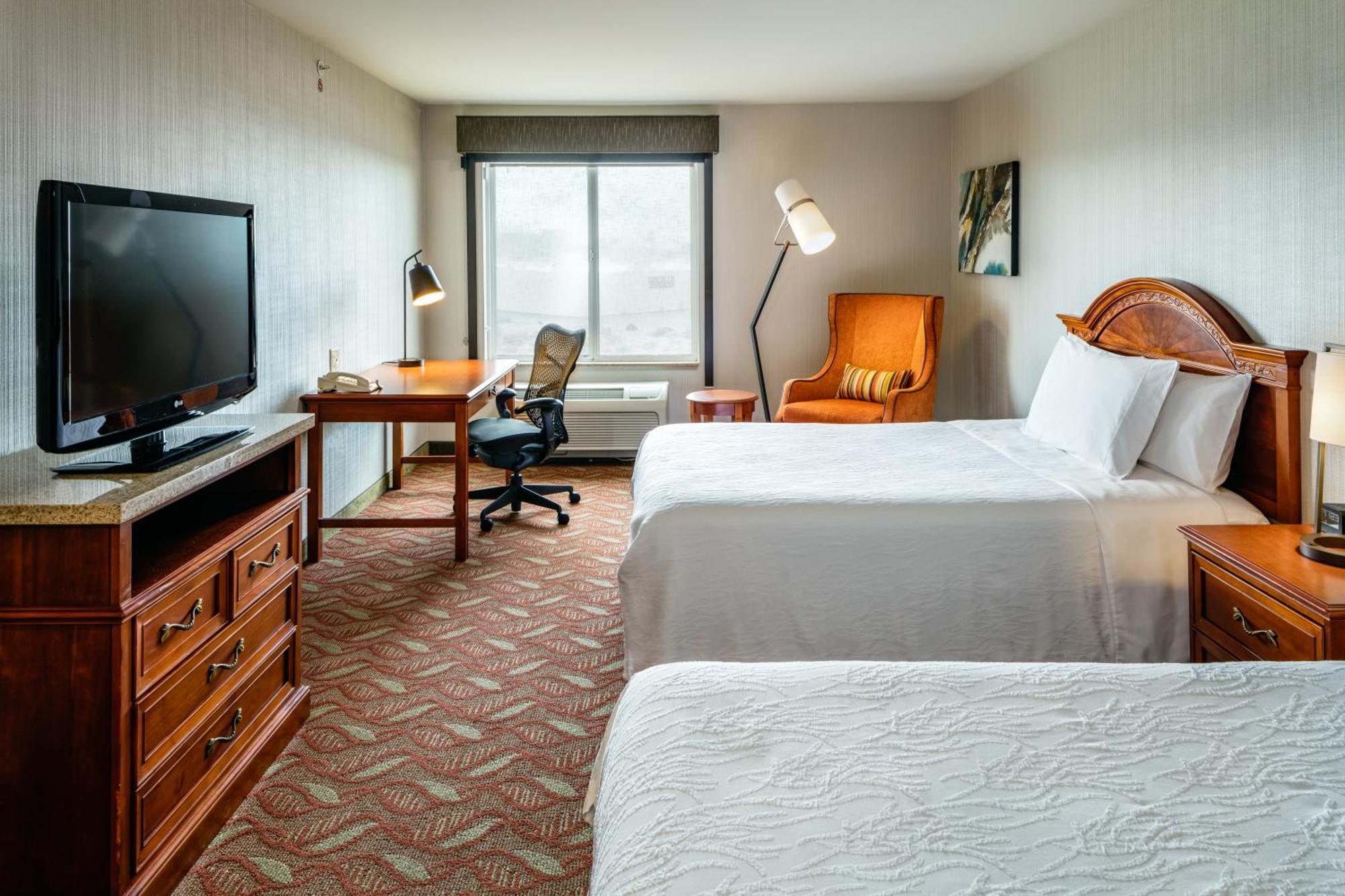 Hilton Garden Inn Tri-Cities/קנוויק מראה חיצוני תמונה