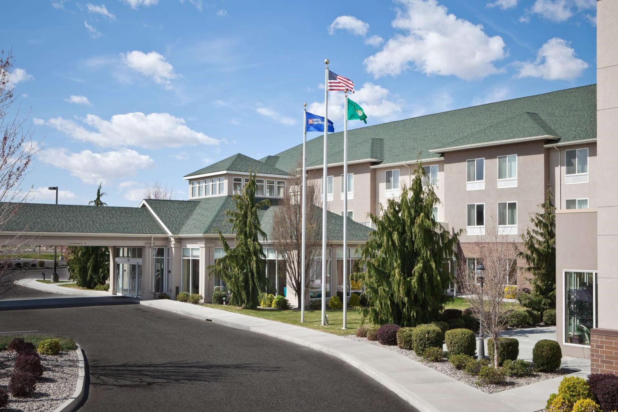 Hilton Garden Inn Tri-Cities/קנוויק מראה חיצוני תמונה