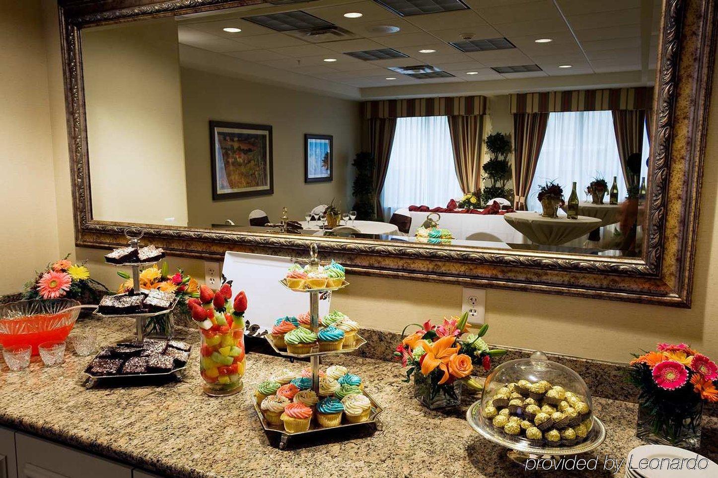 Hilton Garden Inn Tri-Cities/קנוויק מסעדה תמונה